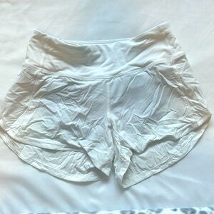 Lululemon Athletica mid-rise speed up shorts 4 inches